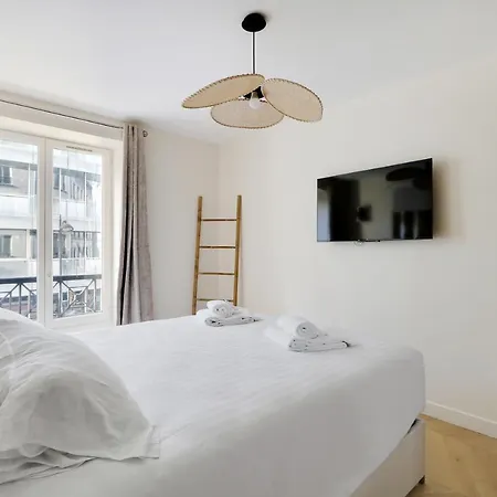 Pick A Flat's In Saint-lazare - Rue De Londres דירה *
